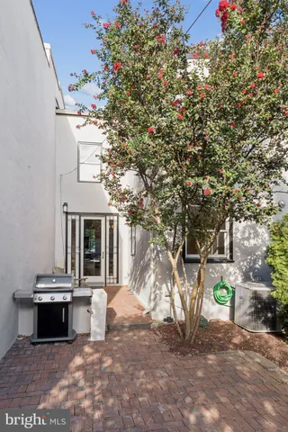 $999,900 | 1617 8th Street Northwest, Washington, DC 20001