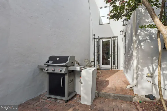 $999,900 | 1617 8th Street Northwest, Washington, DC 20001