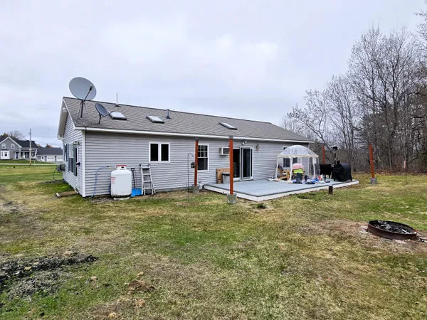 $300,000 | 117 Clark Road, Unity, ME 04988