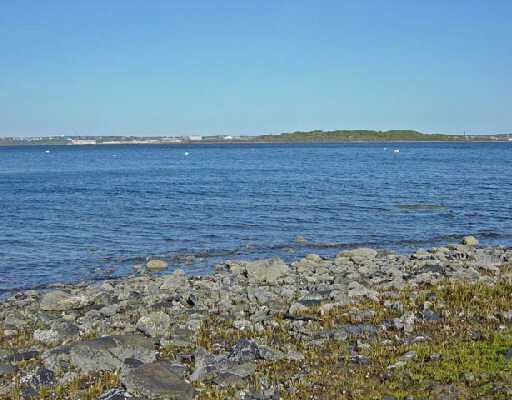 486 East Shore Road Jamestown, RI 02835 - Photo 2 of 7 View.