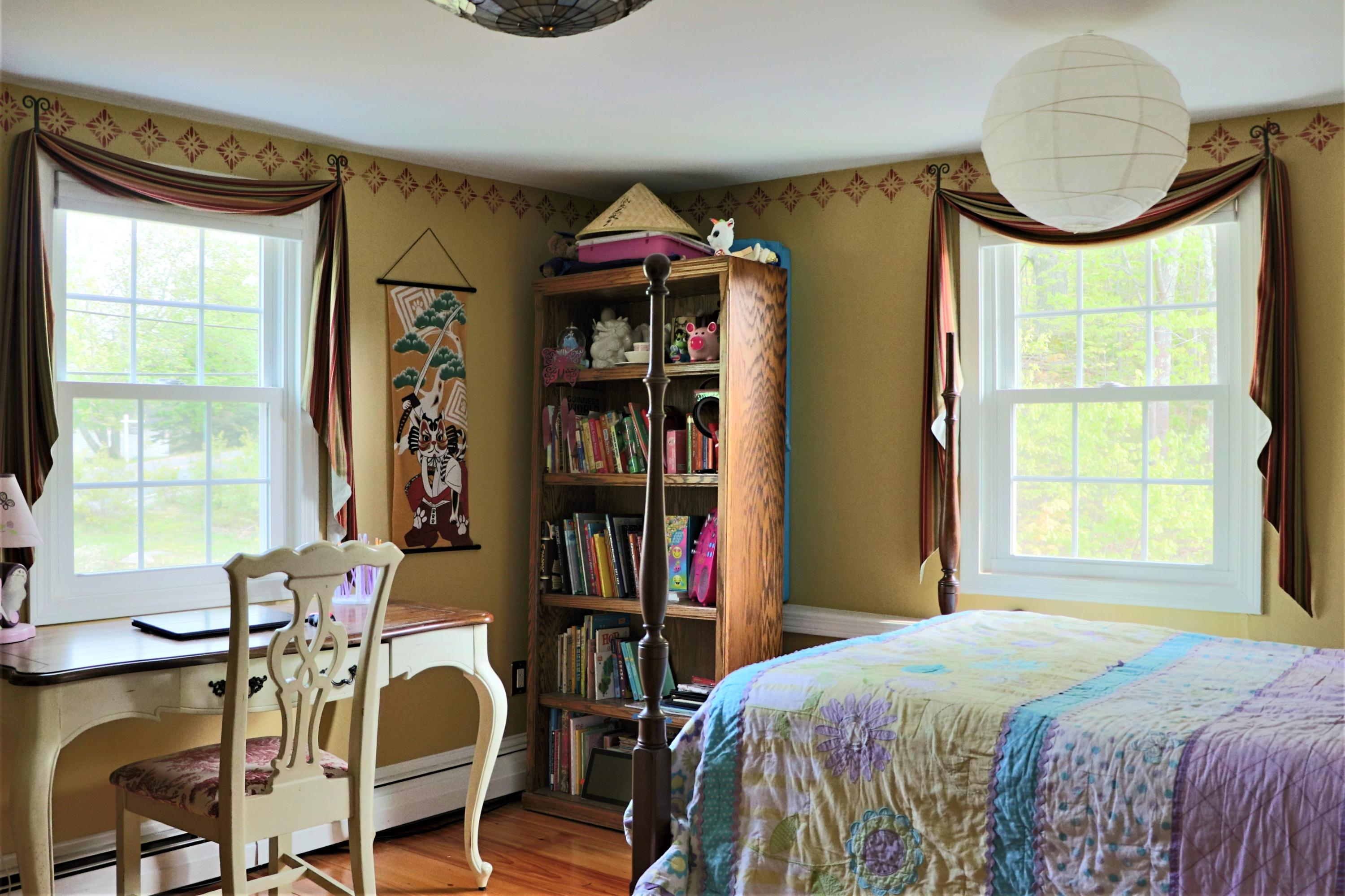 433 Meadow Road Topsham, ME 04086 - Photo 8 of 35 IMG_0553