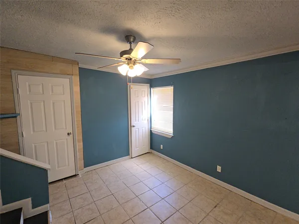 $1,100 | 9010 Linda Vista Road, Unit B, Houston, TX 77078
