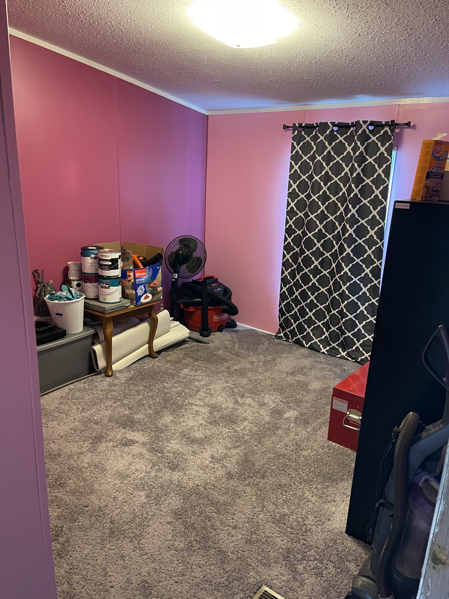 2779 Highland Road Lafayette, TN 37083 - Photo 8 of 13 a room with furniture