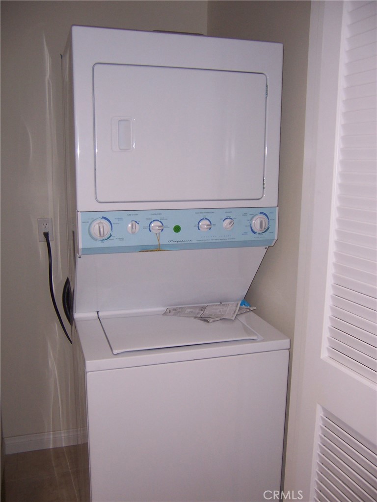 4438 Vista Del Monte Avenue, Unit 202 Sherman Oaks, CA 91403 - Photo 8 of 11 a close up view of washer and dryer