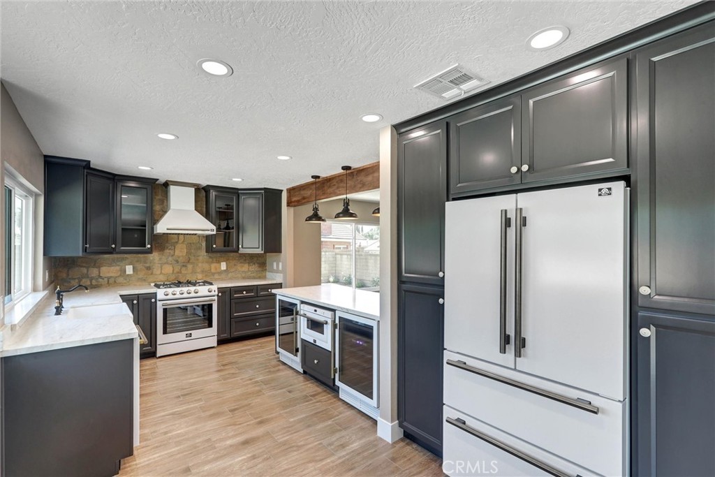 6113 Sard Street Rancho Cucamonga, CA 91701 - Photo 26 of 87 Kitchen Area