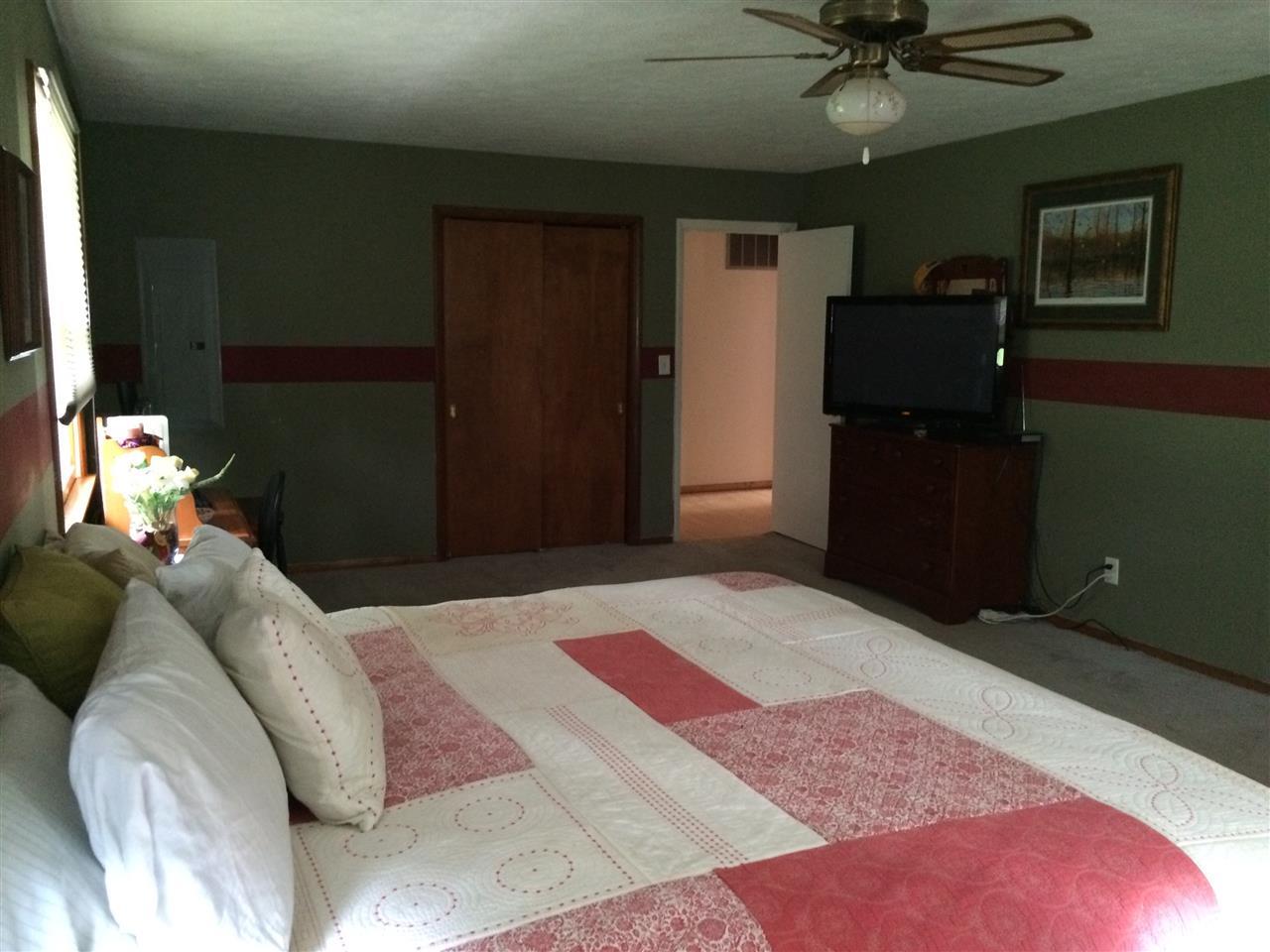 4936 Old Farm Road Springville, IN 47462 - Photo 7 of 21 Gallery Image 7