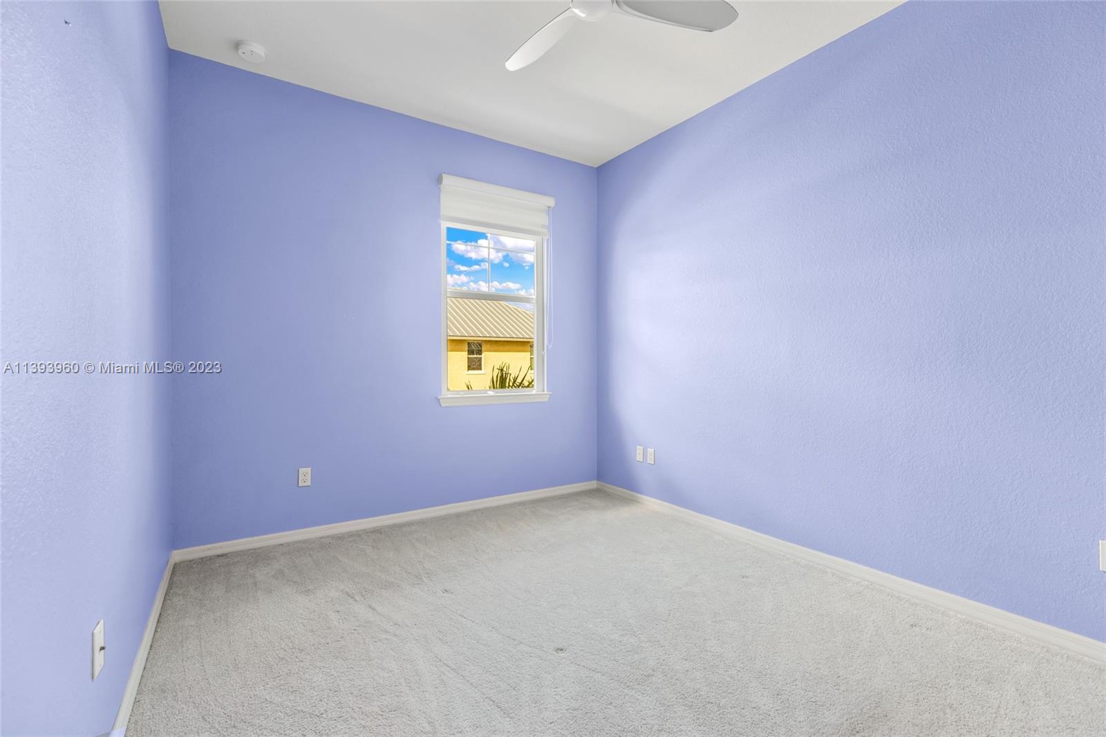 Hillcrest Hollywood, FL 33021 - Photo 13 of 30 a view of an empty room and a window