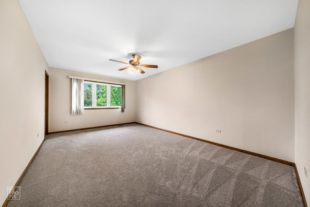 1124 Covington Drive Lemont, IL 60439 - Photo 14 of 25