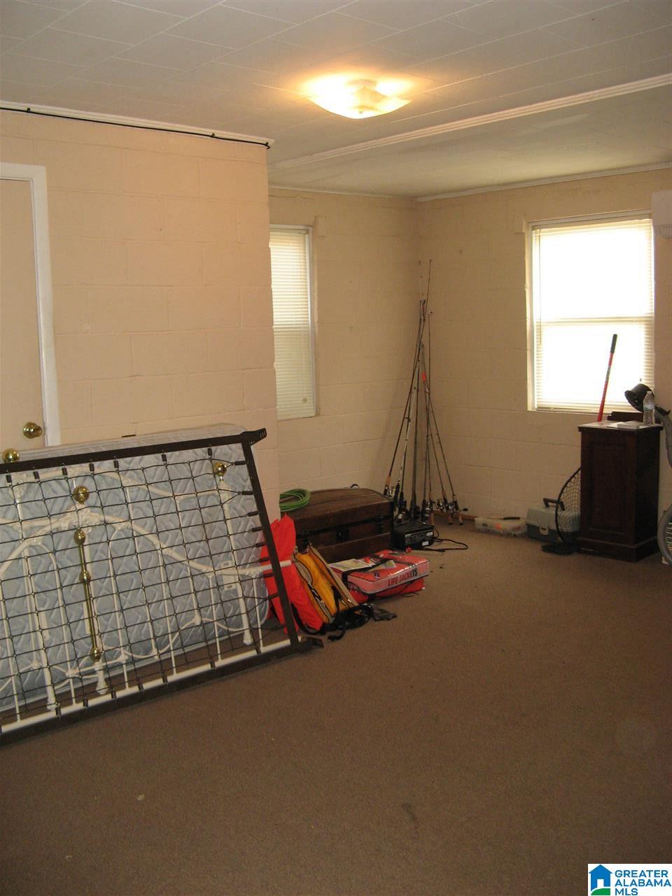 301 Perimeter Road Sylacauga, AL 35151 - Photo 33 of 47