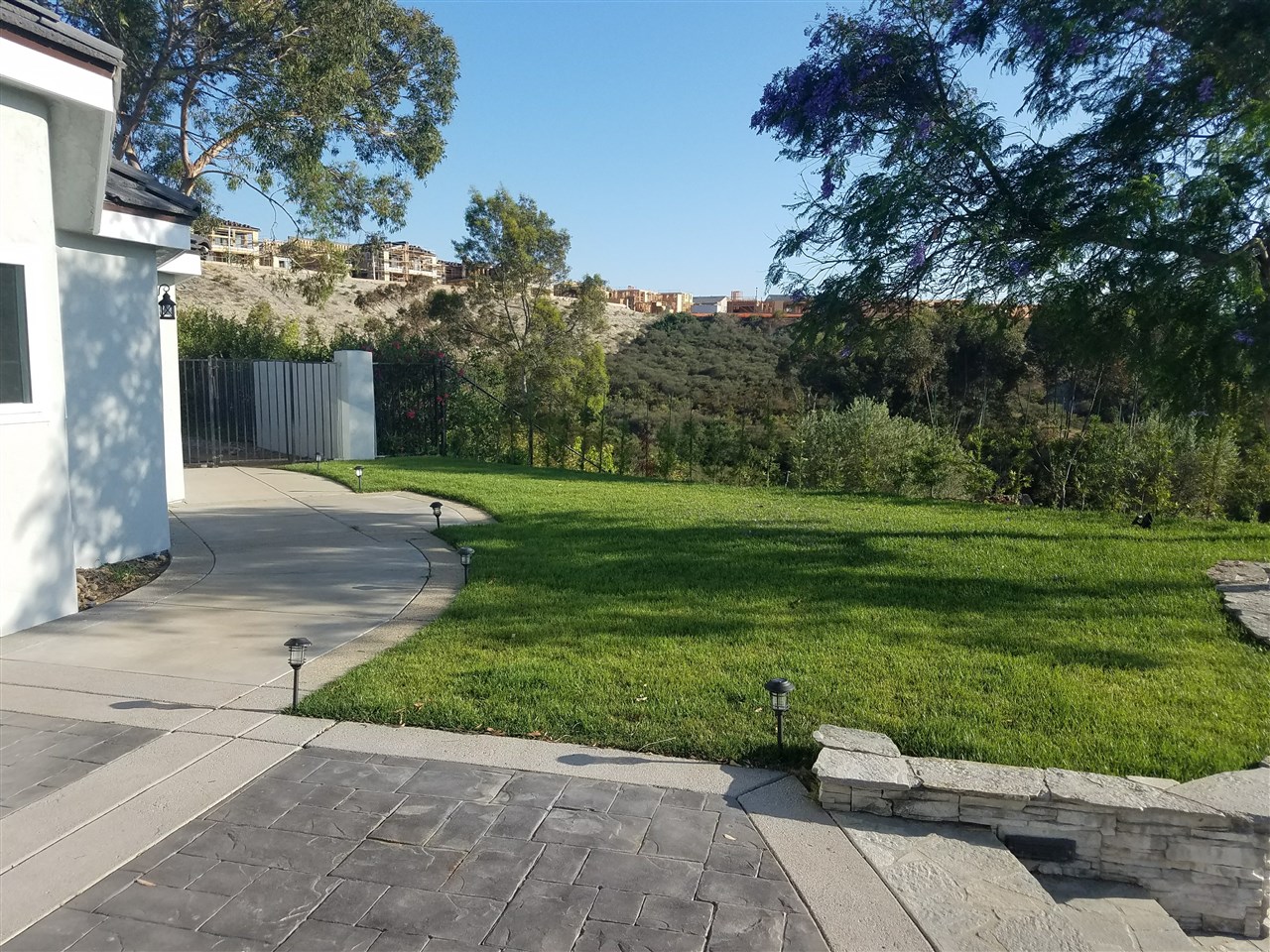 6510 Monte Fuego Rancho Santa Fe, CA 92091 - Photo 17 of 24 Gallery Image 17