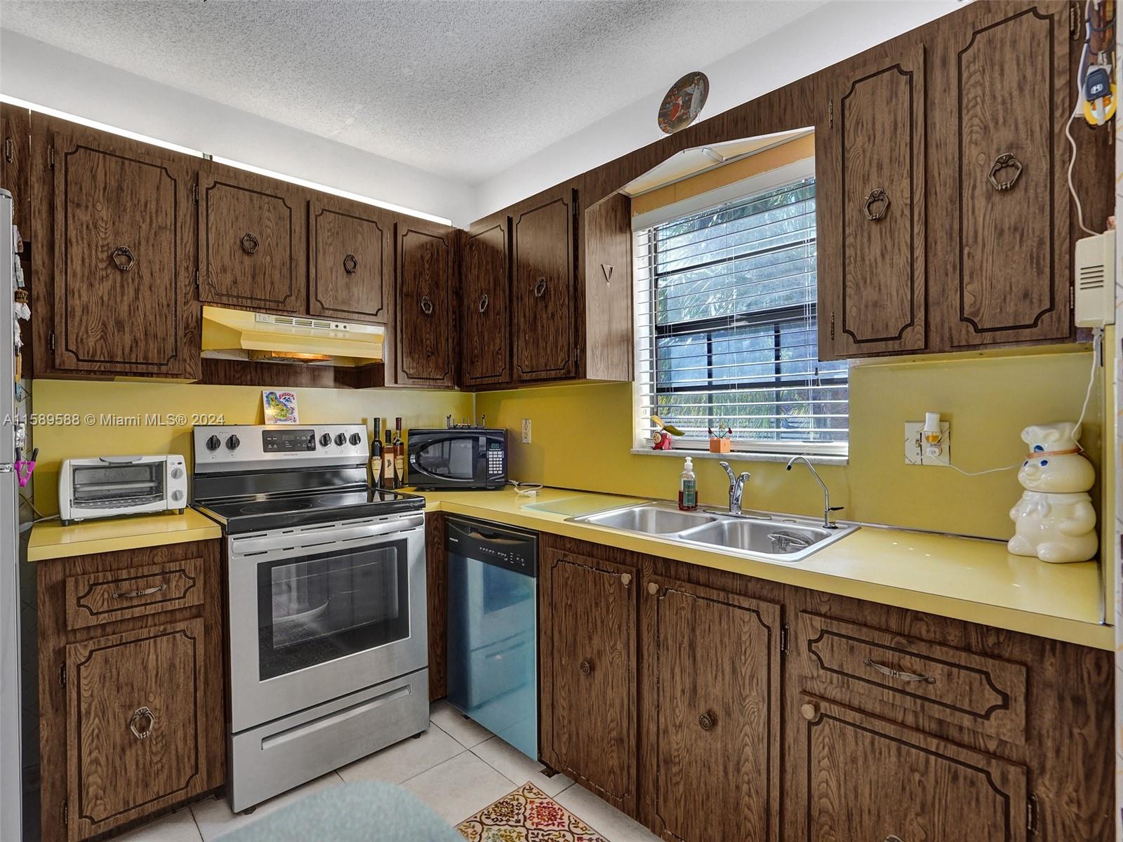 3361 Northwest 85th Ave Unit 209  