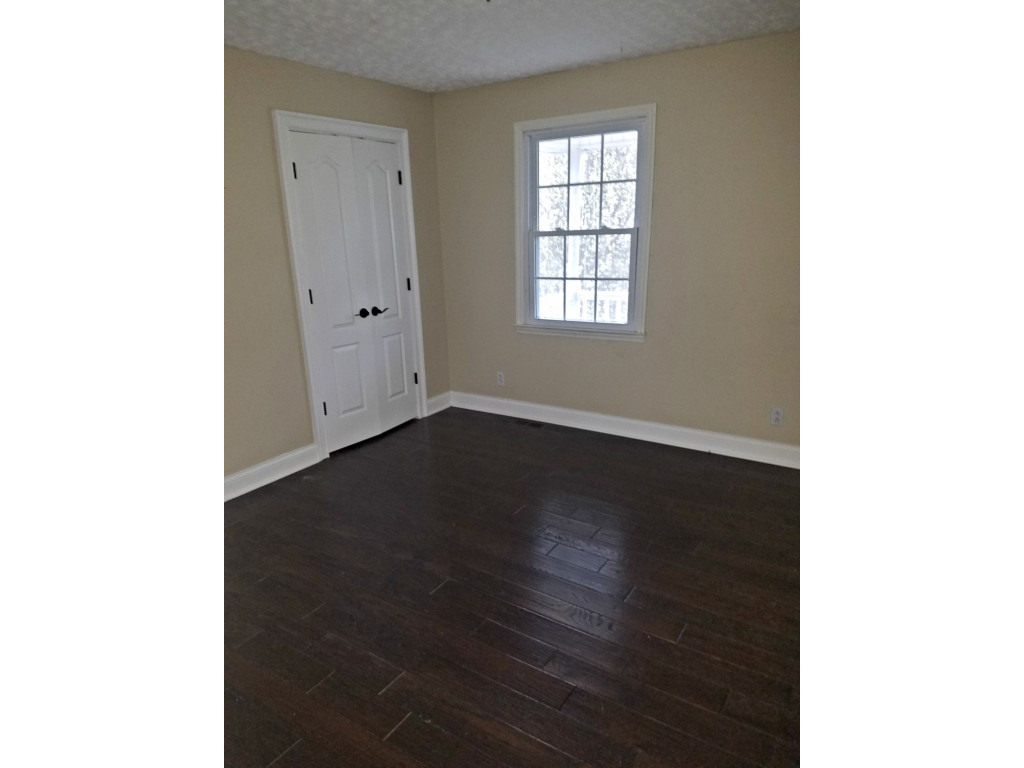 134 White Road Elizabethton, TN 37643 - Photo 13 of 36 Photo 13