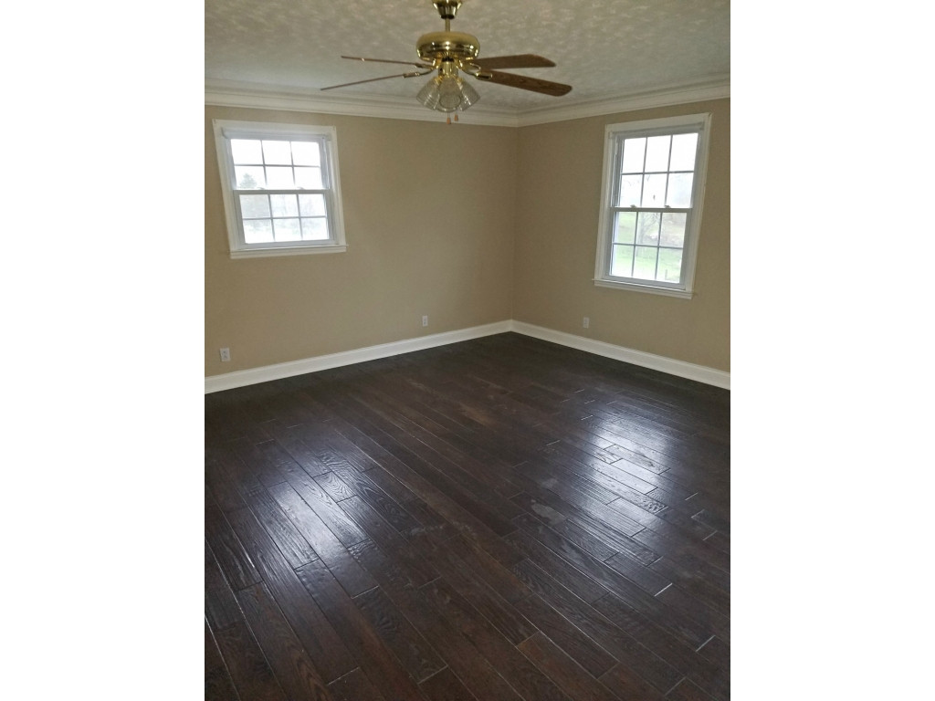 134 White Road Elizabethton, TN 37643 - Photo 16 of 36 Photo 16