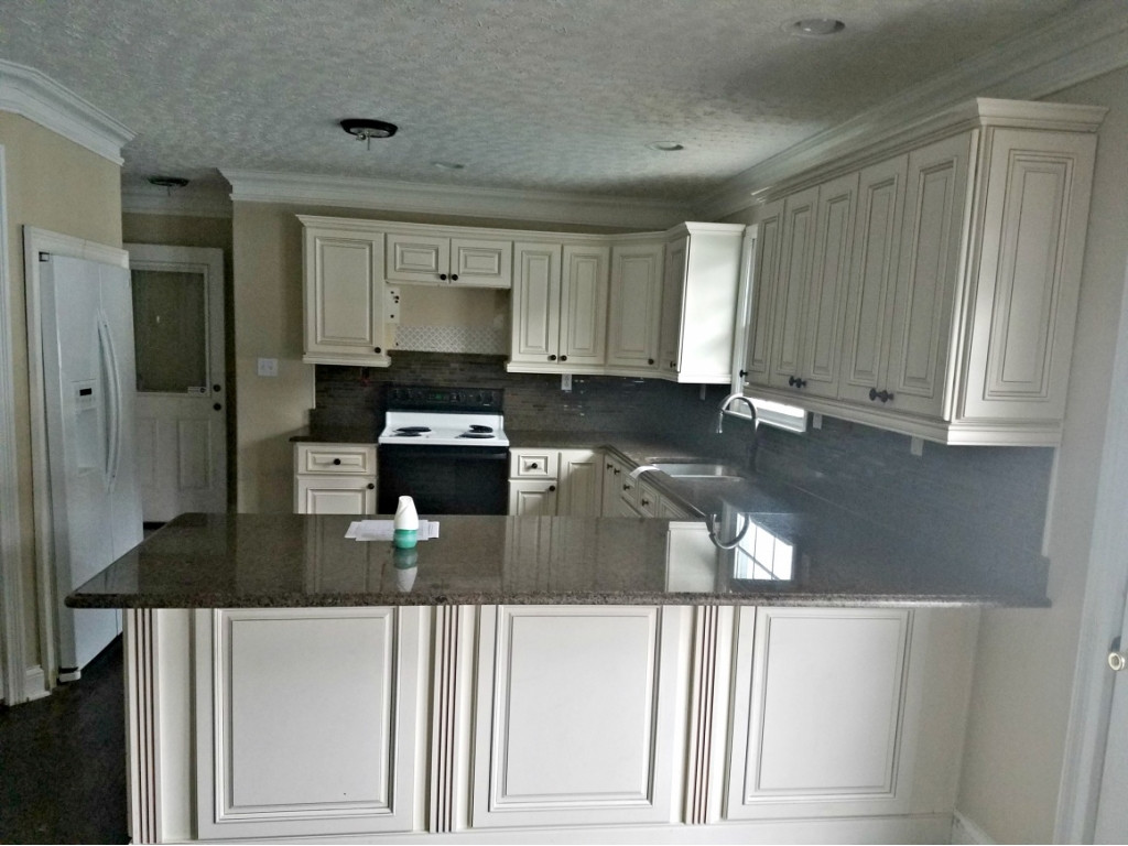134 White Road Elizabethton, TN 37643 - Photo 6 of 36 Photo 6
