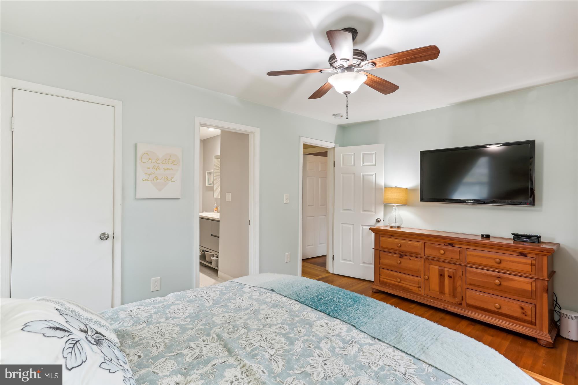 4117 Sir Walter Road Olney, MD 20832 - Photo 20 of 83 Primary Suite