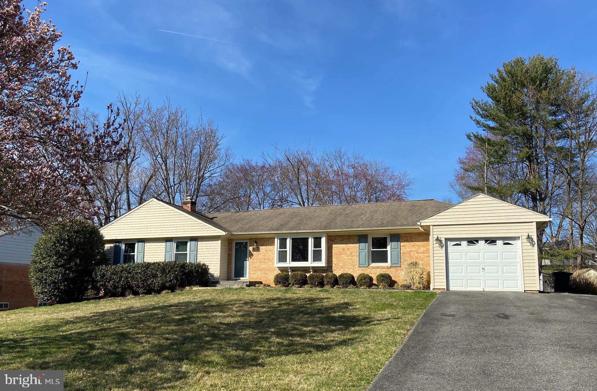 4117 Sir Walter Road Olney, MD 20832 - Photo 2 of 83 Expansive driveway for plenty of cars!