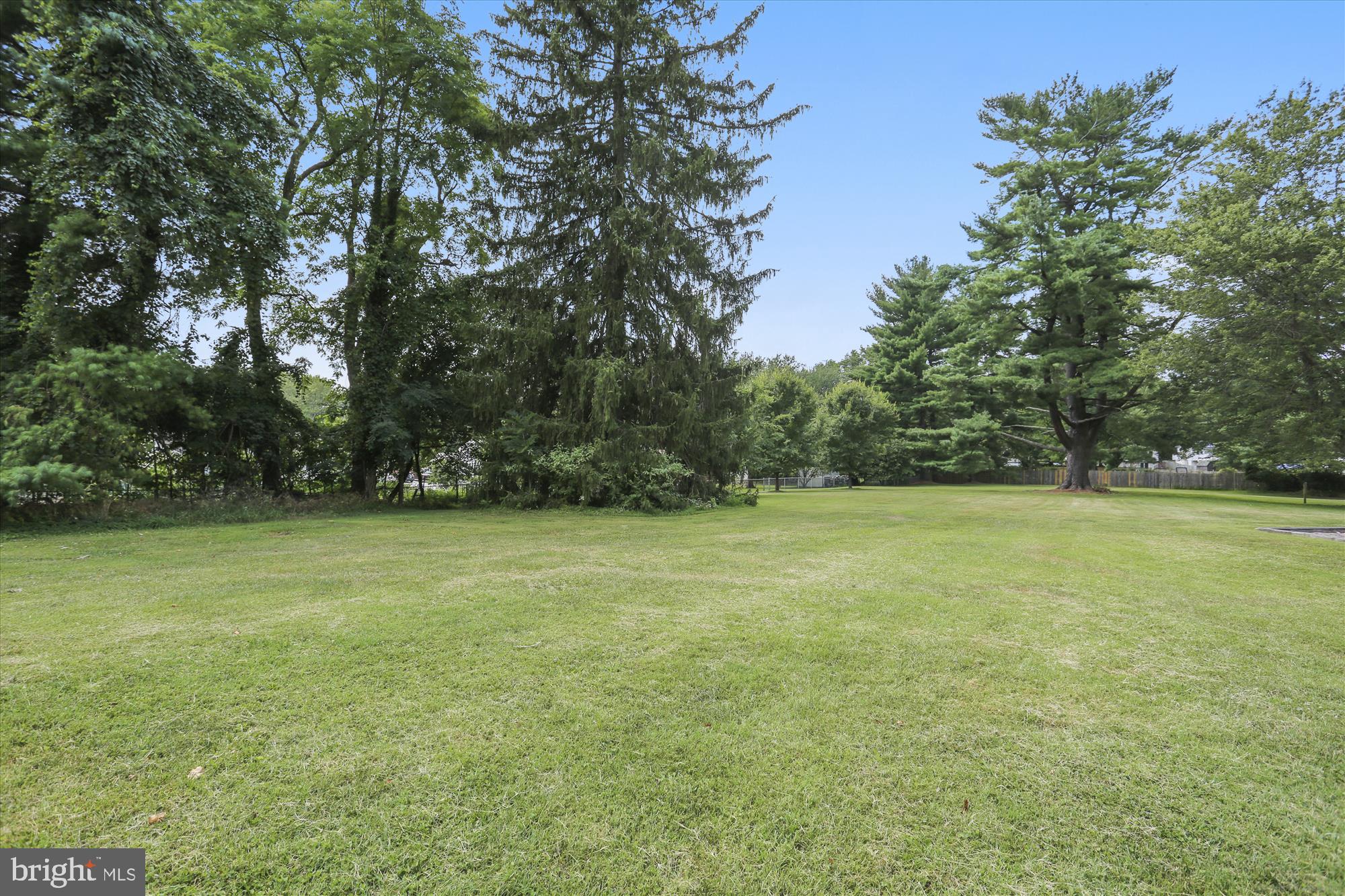 4117 Sir Walter Road Olney, MD 20832 - Photo 55 of 83 Community -Olney Acres Field
