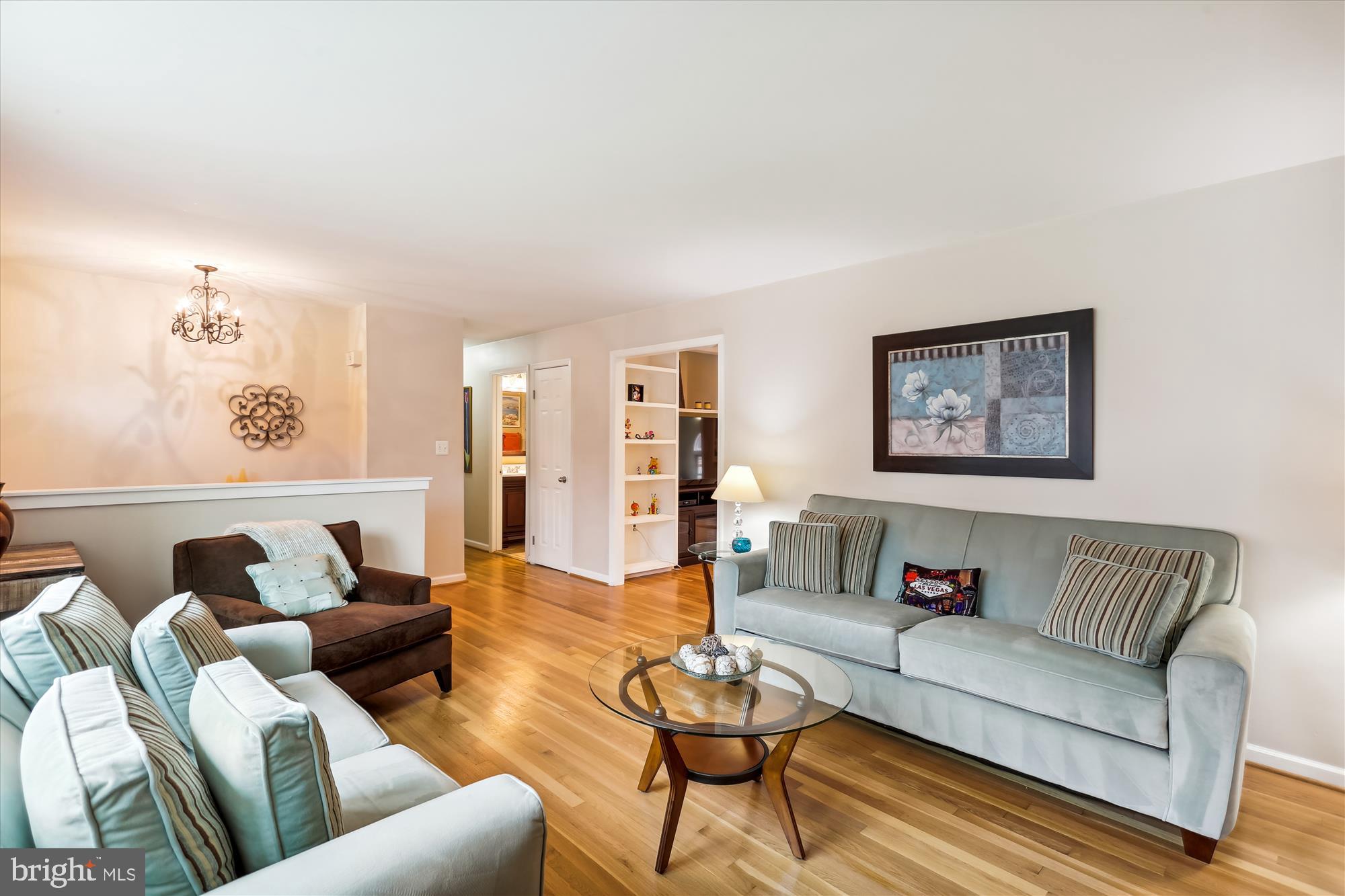 4117 Sir Walter Road Olney, MD 20832 - Photo 7 of 83 Plenty of room for book club or family gatherings!