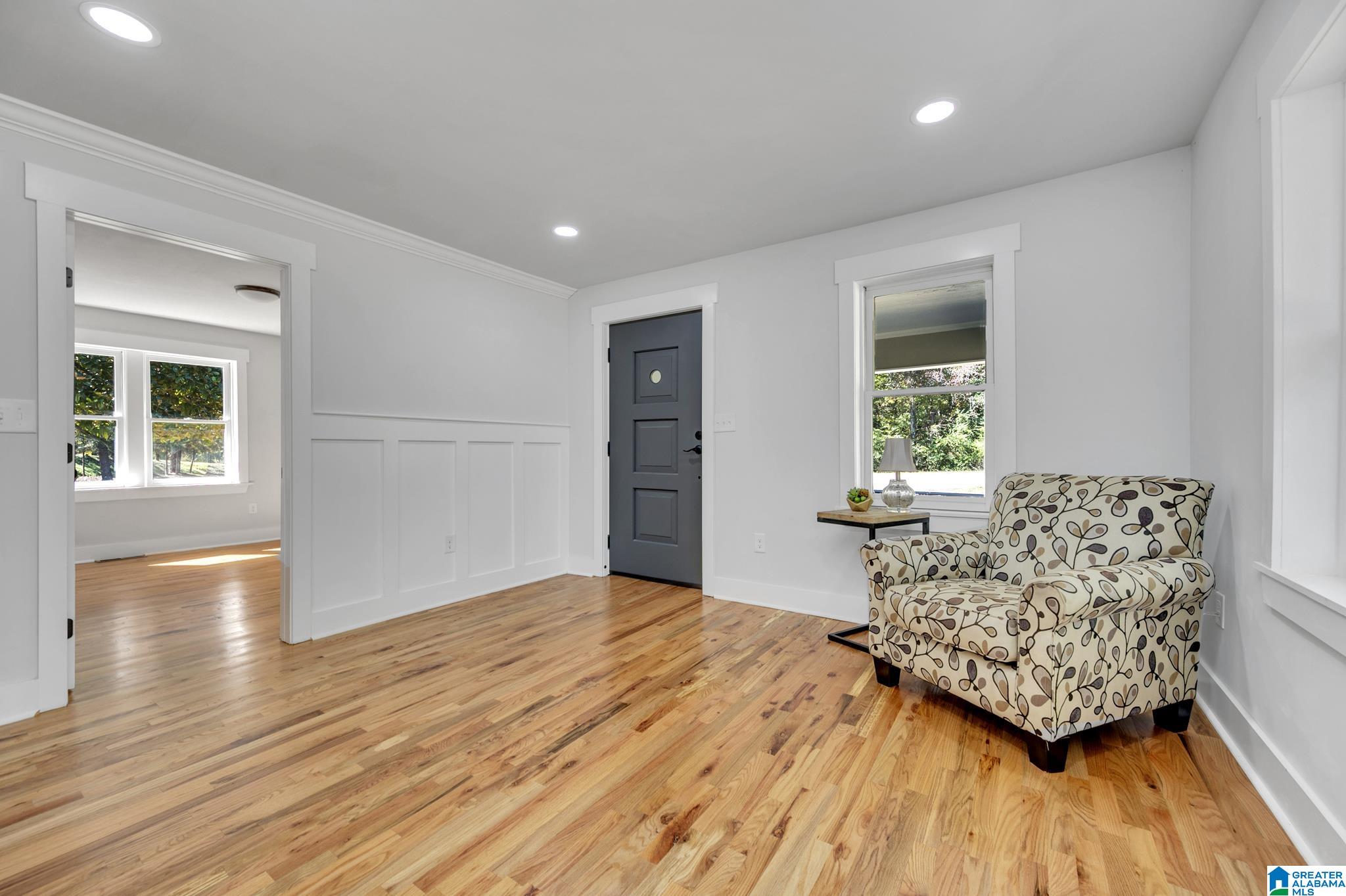 925 Loop Road Warrior, AL 35180 - Photo 5 of 28