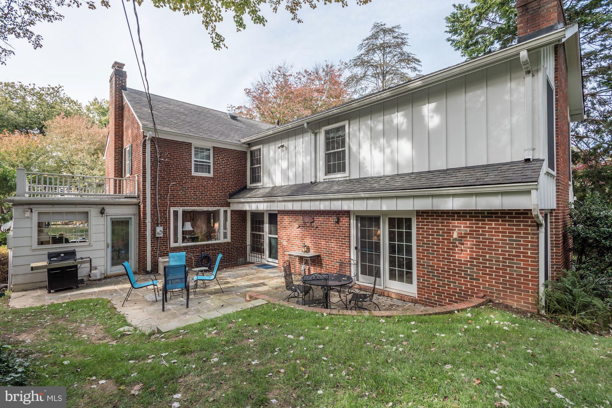 208 Buxton Road Falls Church, VA 22046 - Photo 36 of 38 Back Patio