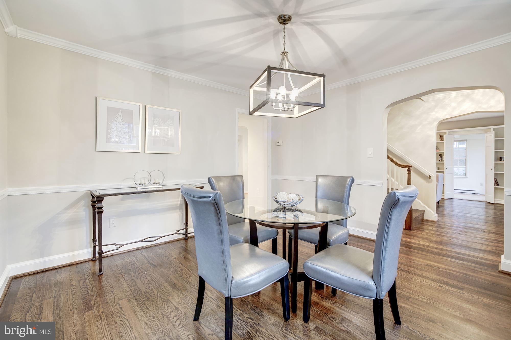 208 Buxton Road Falls Church, VA 22046 - Photo 9 of 38 Dining Room