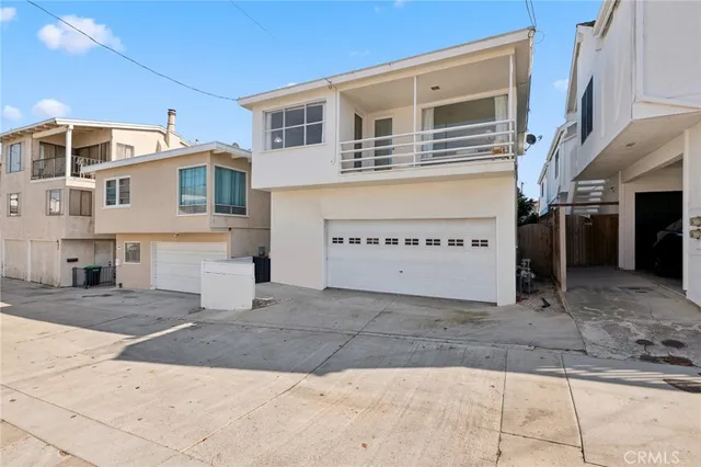 $2,400 | 413 Dahlia Avenue, Unit B, Corona del Mar, CA 92625