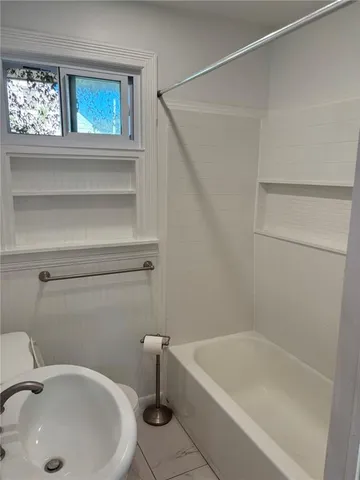 $1,600 | 907 Lane Street, New Orleans, LA 70124