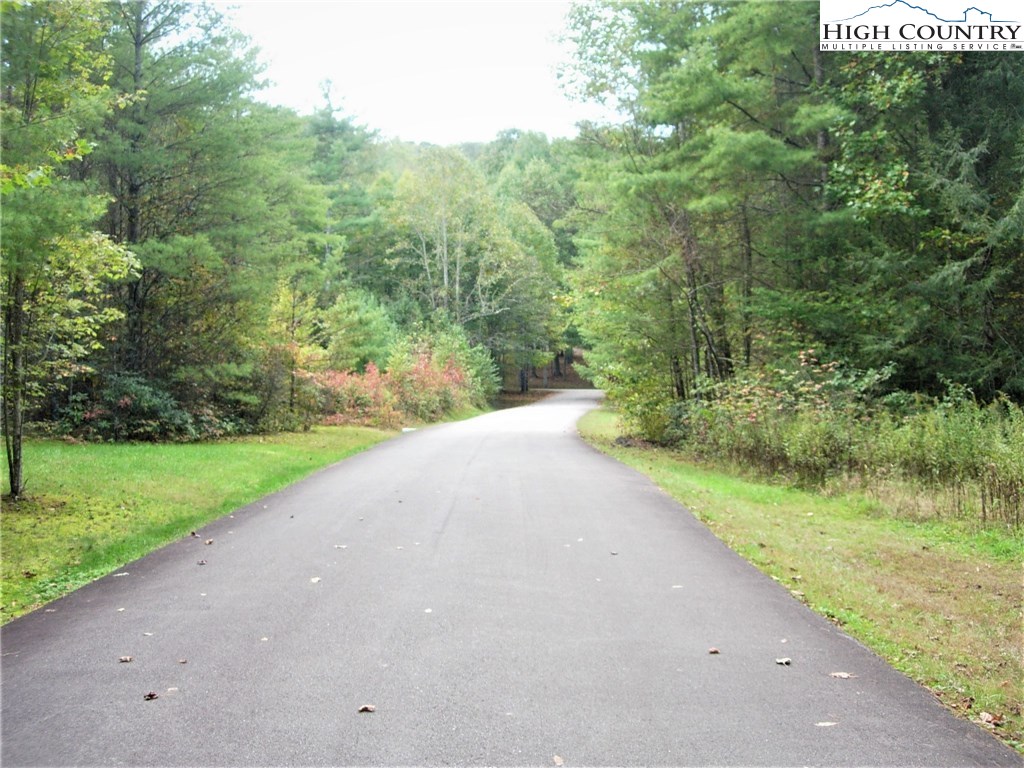 7 East Rivers Edge Boone, NC 28607 - Photo 12 of 19 Gallery Image 12