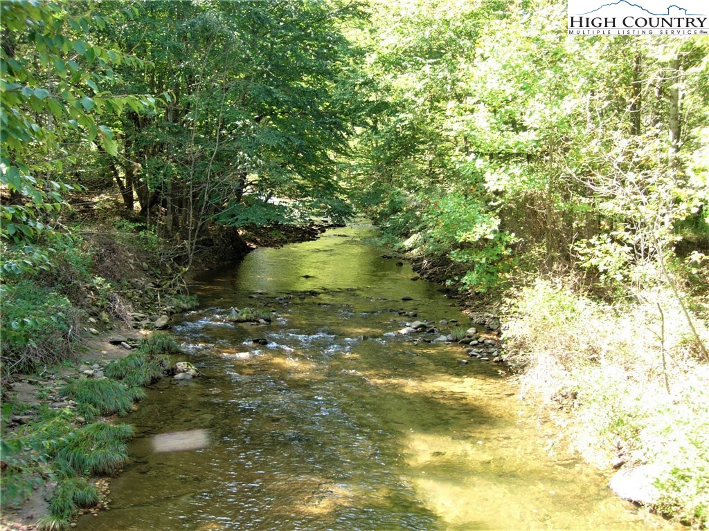 7 East Rivers Edge Boone, NC 28607 - Photo 14 of 19 Gallery Image 14