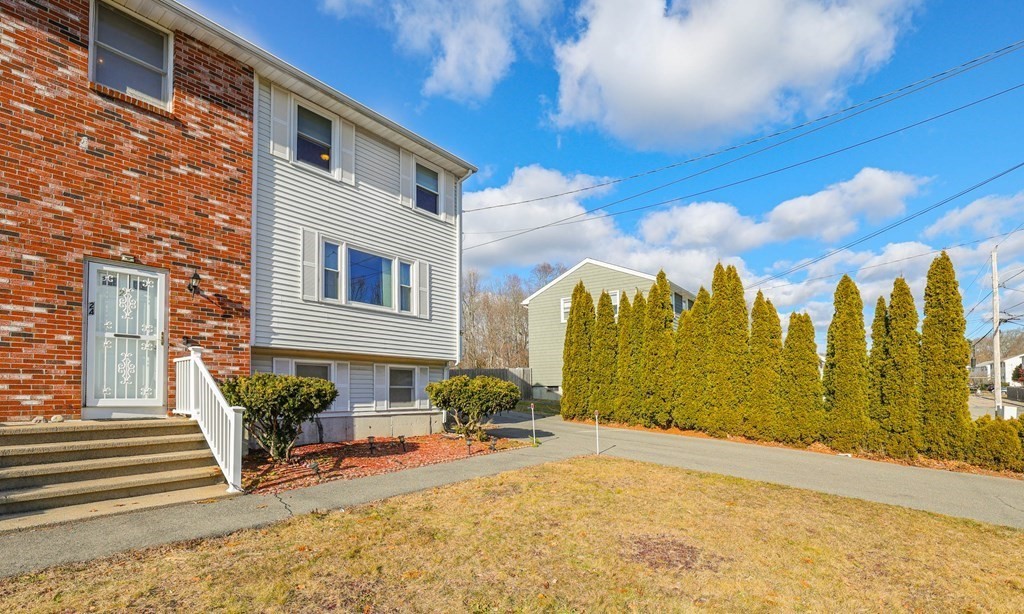 24 Christopher Road, Unit 24 Randolph, MA 02368 - Photo 1 of 41 Gallery Image 1