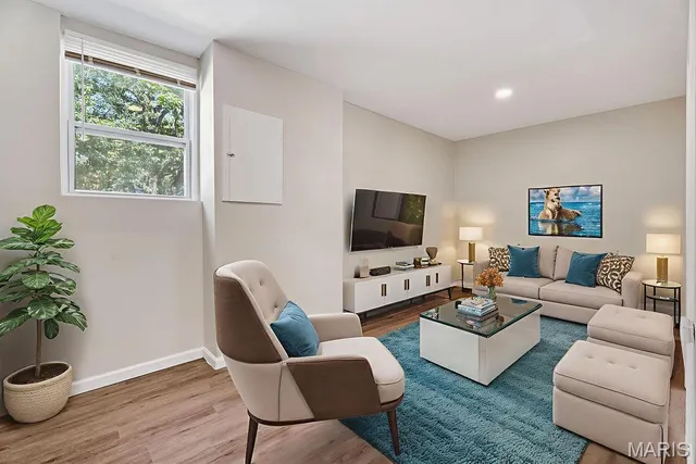 $250,000 | 5632 Leona Street, St. Louis, MO 63116