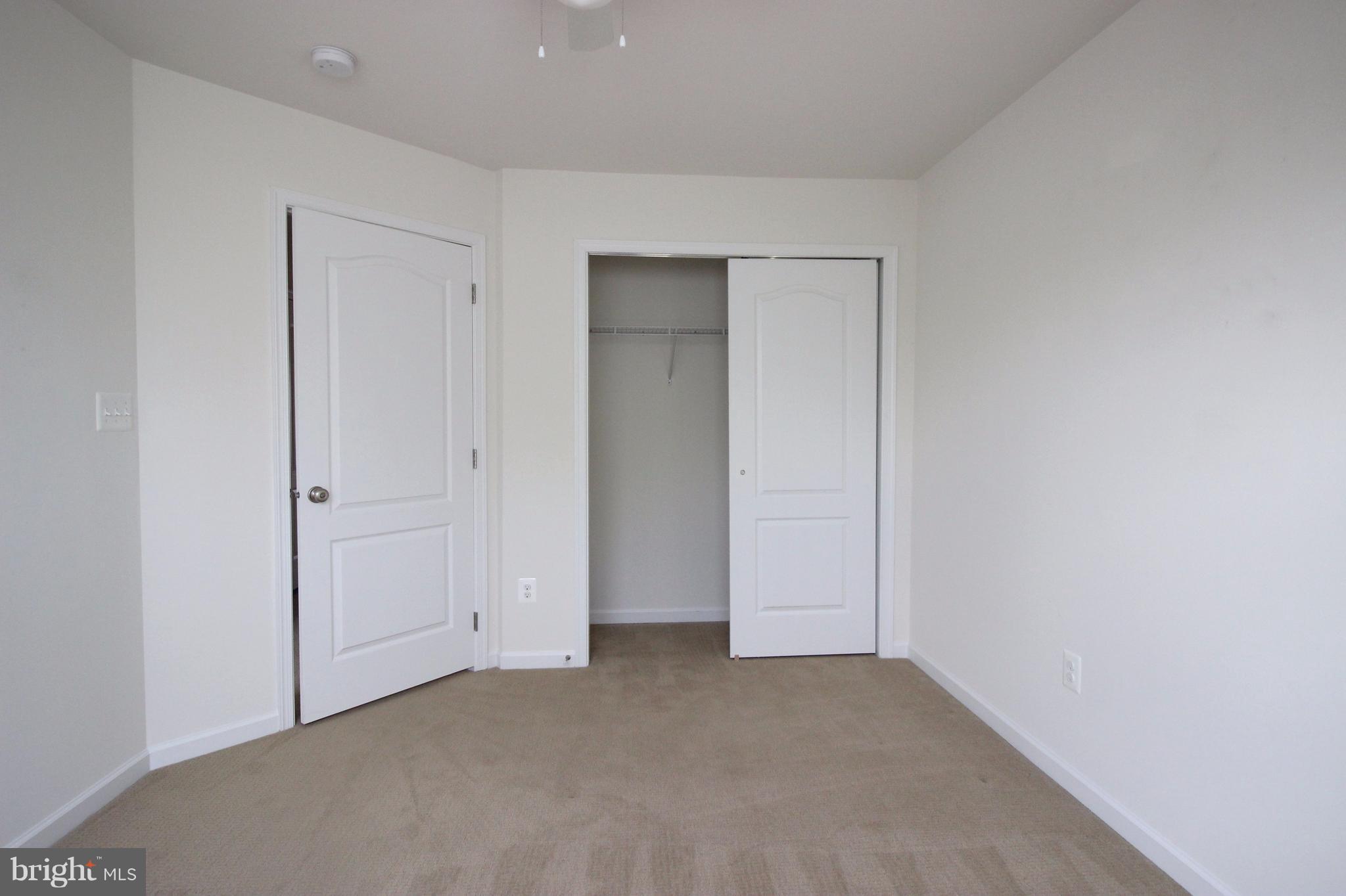43125 Shore Square Ashburn, VA 20148 - Photo 16 of 26 Third Bedroom
