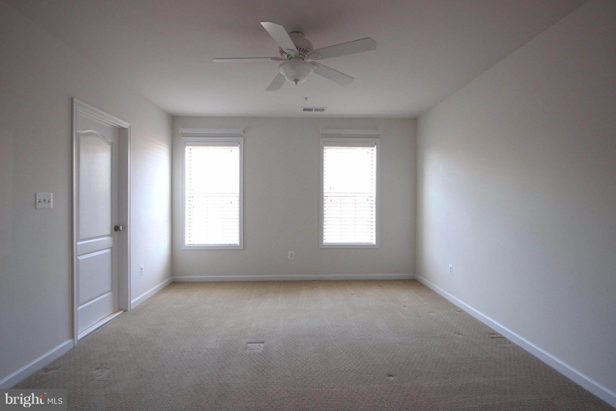 43125 Shore Square Ashburn, VA 20148 - Photo 17 of 26 Bedroom (Master)