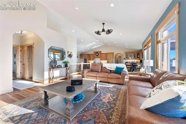 $1,625,000 | 4255 Arrowhead Drive, Colorado Springs, CO 80908
