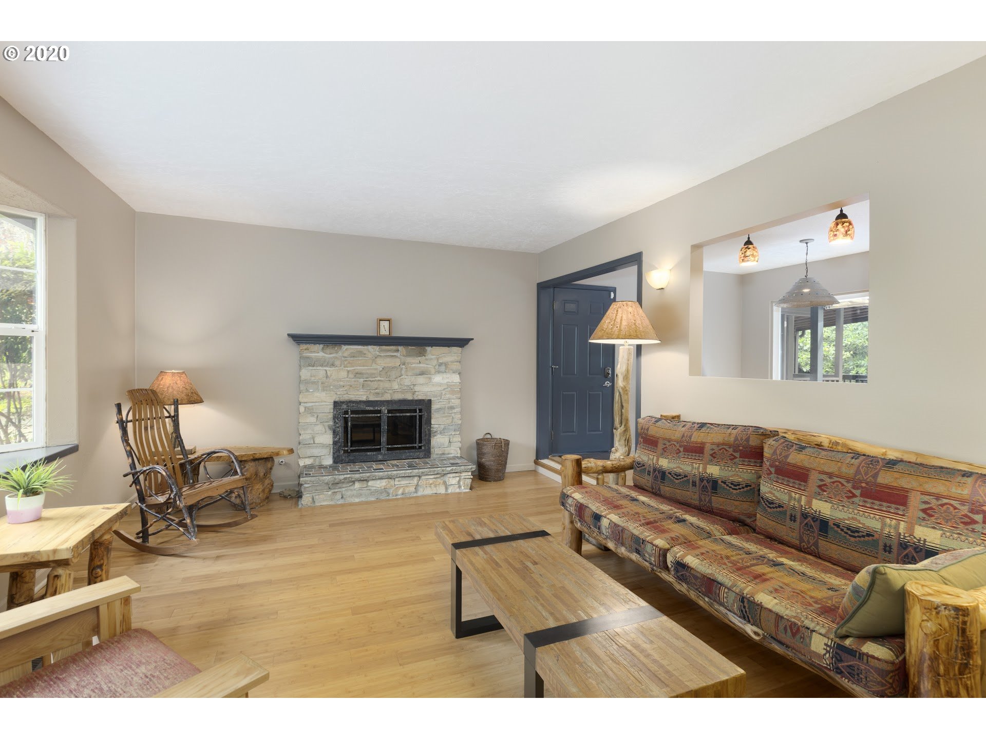 16824 Southwest Inverurie Road Lake Oswego, OR 97035 - Photo 8 of 31 Gallery Image 8