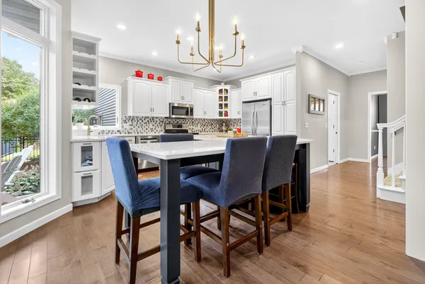 $739,900 | 478 Hawthorne Street, Neenah, WI 54956