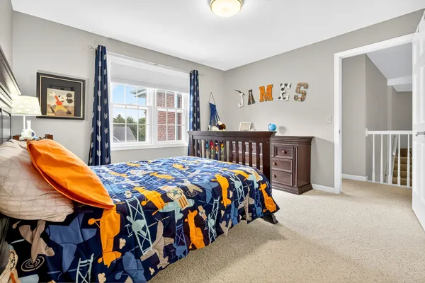 $739,900 | 478 Hawthorne Street, Neenah, WI 54956