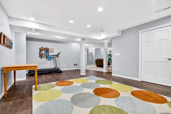 $739,900 | 478 Hawthorne Street, Neenah, WI 54956