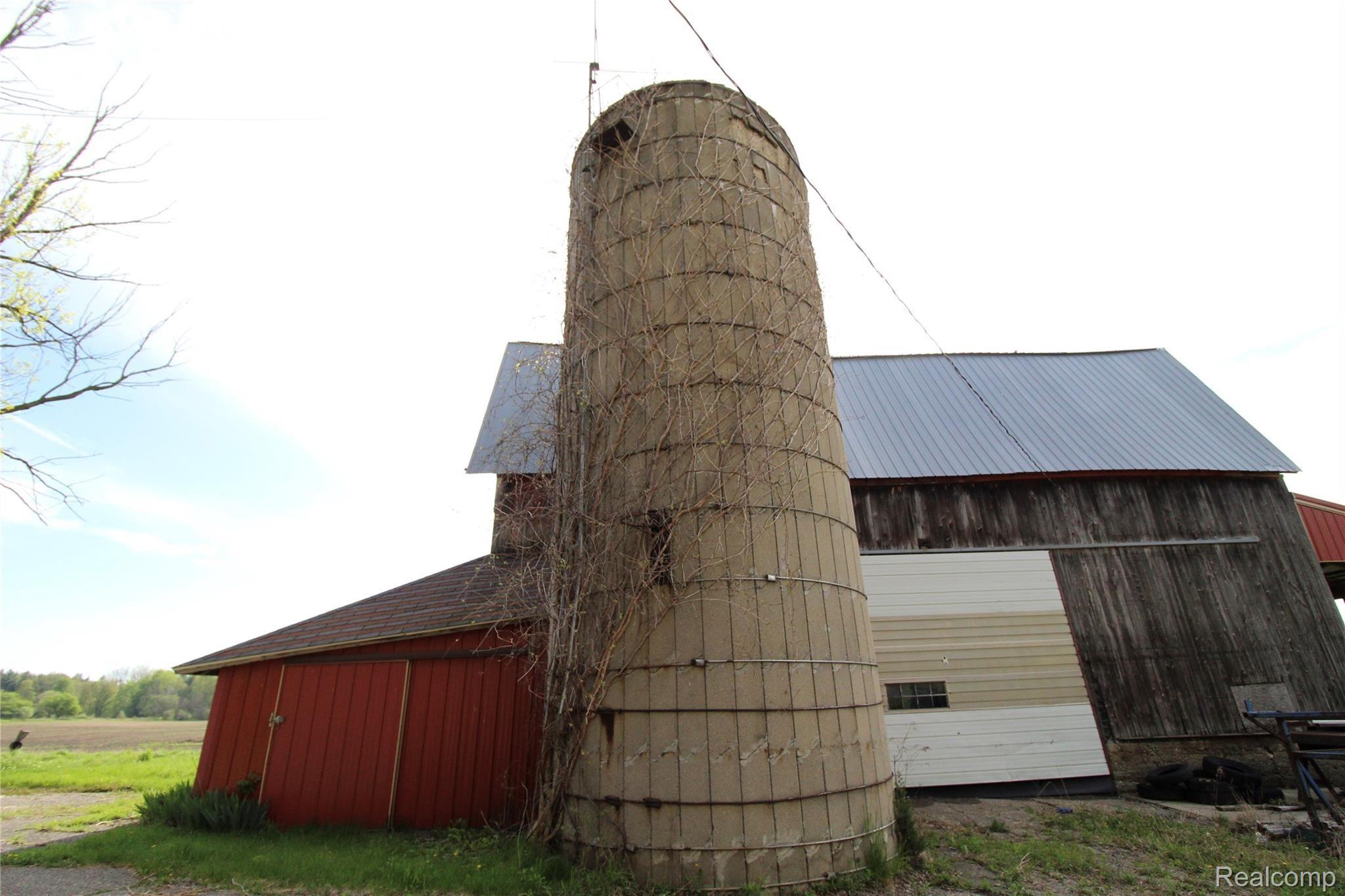 8212 Rich Road Mayville, MI 48744 - Photo 39 of 59 Hay Barn.jpg