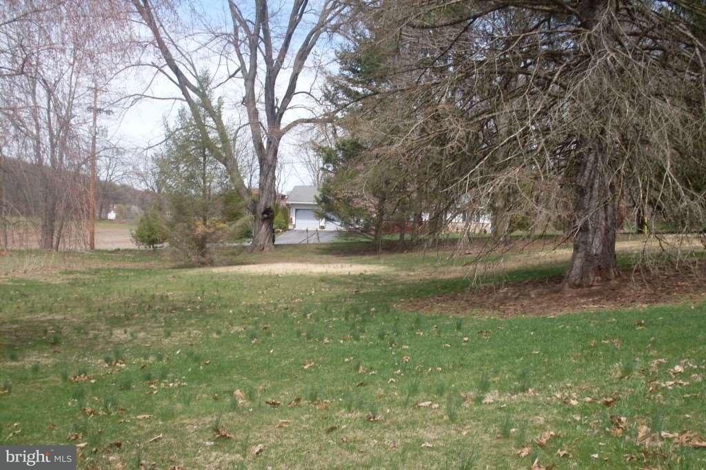 4640 Nursery Road Dover, PA 17315 - Photo 12 of 26