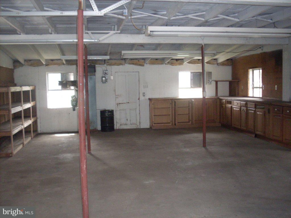 4640 Nursery Road Dover, PA 17315 - Photo 6 of 26