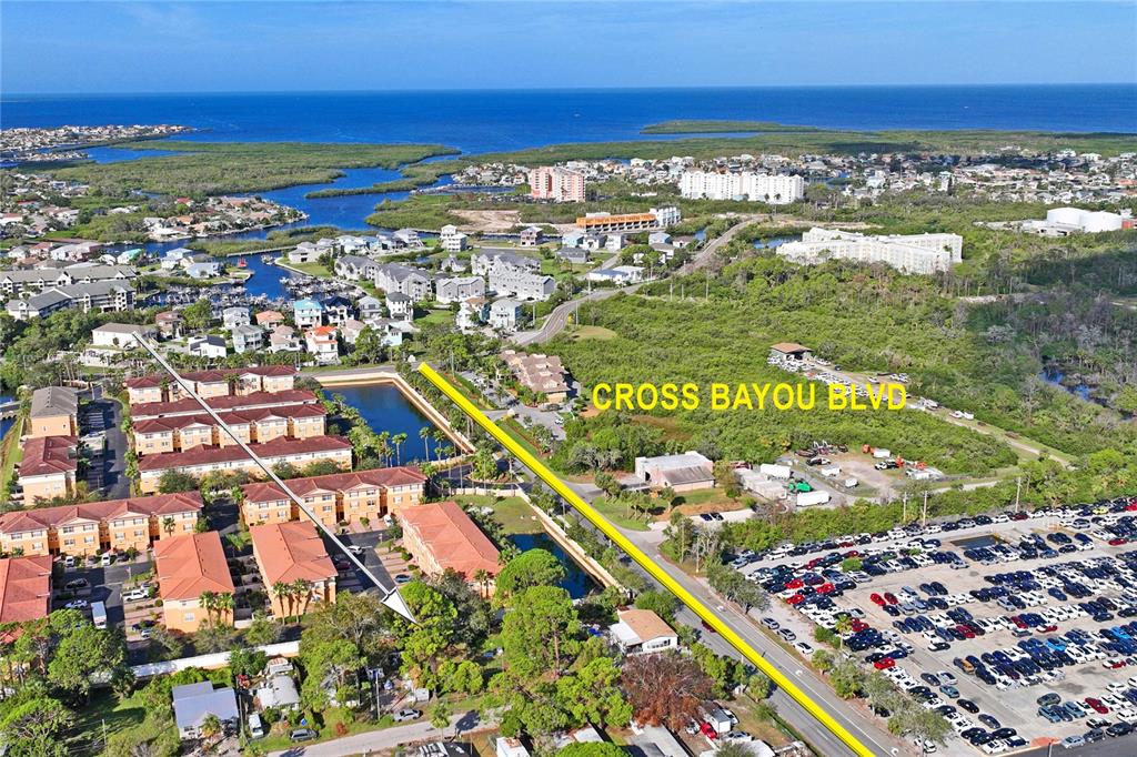 5635 Van Doren Avenue New Port Richey, FL 34652 - Photo 12 of 19