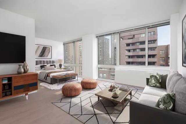 $4,353 | 240 East 86th Street, Unit 18J | Upper East Side