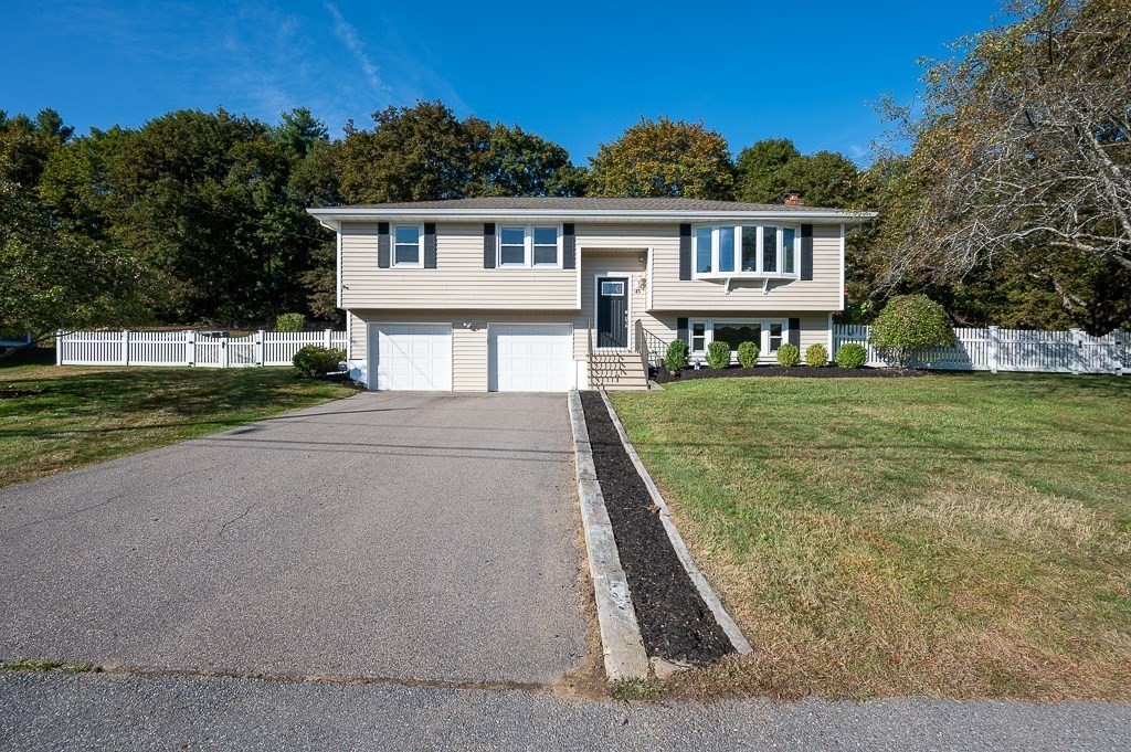 45 Raffaele Road Marlborough, MA 01752 - Photo 1 of 34 Gallery Image 1