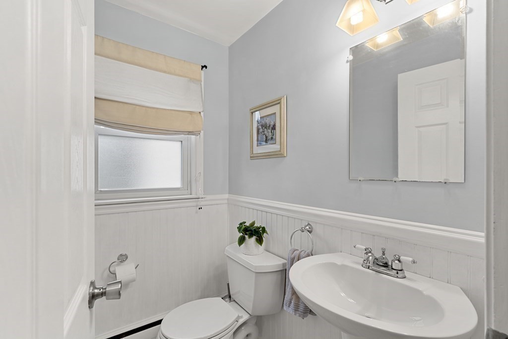 100 Shady Hill Road Newton, MA 02461 - Photo 13 of 26 Gallery Image 13