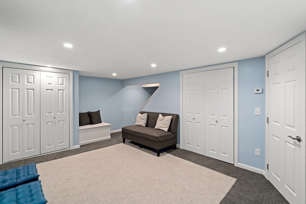 100 Shady Hill Road Newton, MA 02461 - Photo 18 of 26 Gallery Image 18