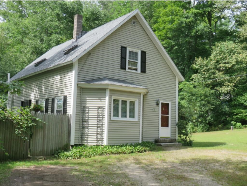 11 Angier Road Fitzwilliam, NH 03447 - Photo 2 of 25