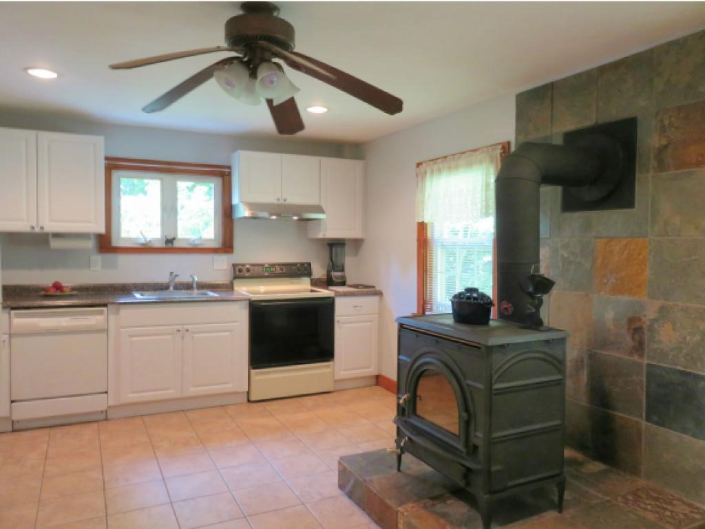 11 Angier Road Fitzwilliam, NH 03447 - Photo 4 of 25