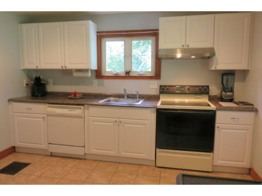 11 Angier Road Fitzwilliam, NH 03447 - Photo 5 of 25