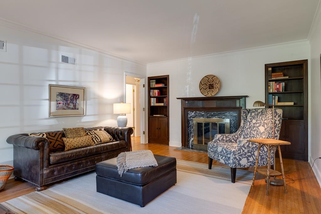 359 Roseland Place Memphis, TN 38111 - Photo 3 of 38